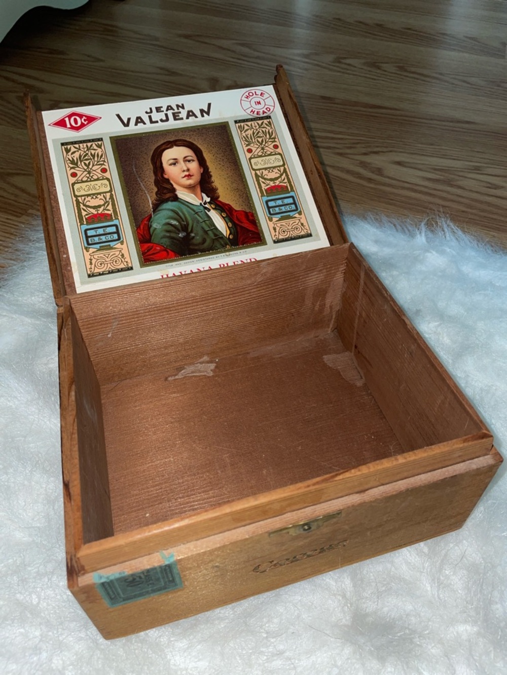 Jean Valjean Cigar Box